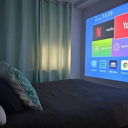 サラゴサDos Torres Ribera Play & Relax Con Jacuzzi Y Cineアパートメント エクステリア 写真